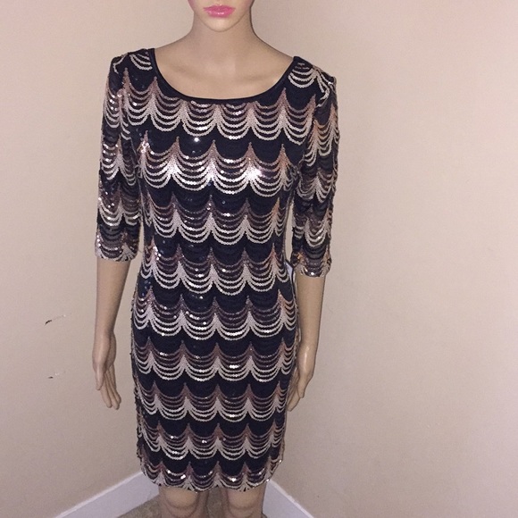 ✨✨🎉SEQUINED BODYCON DRESS 💥💥✨💖 - Picture 3 of 7